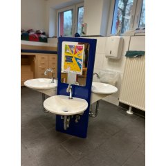 Waschbecken Toilette