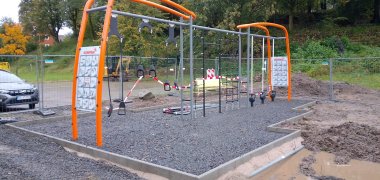Fitnessgerät am Pumptrack